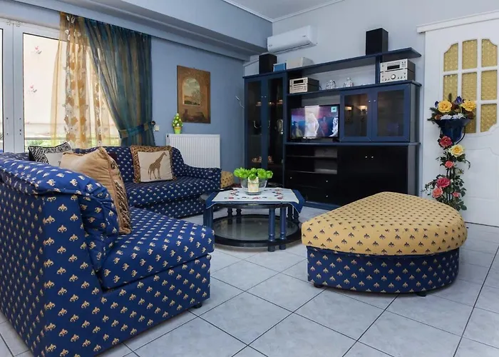 Chrisoupoli Cheerful 2 Bd Apt With Balcony
