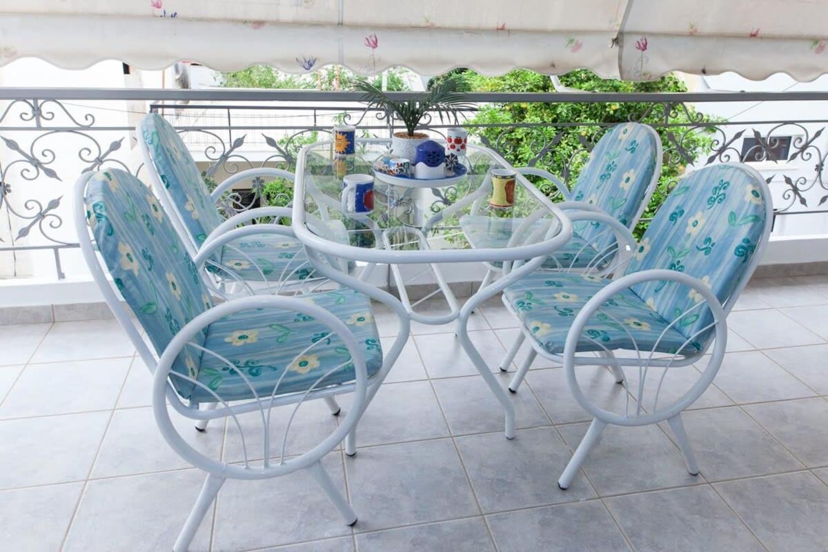 Apartment Chrisoupoli Cheerful 2 Bd With Balcony *