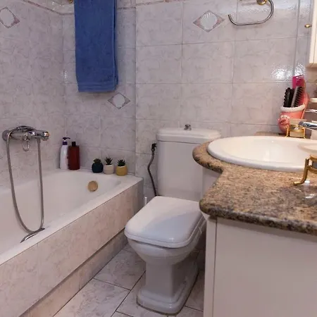 Chrisoupoli Cheerful 2 Bd Apt With Balcony Athens Exterior photo