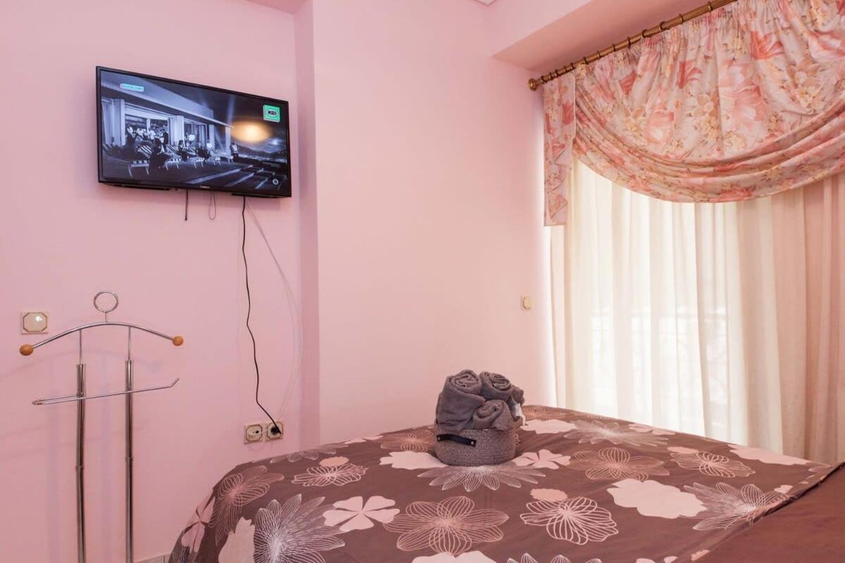 Chrisoupoli Cheerful 2 Bd With Balcony *