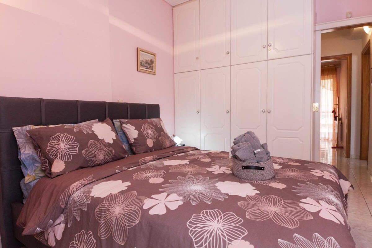 Chrisoupoli Cheerful 2 Bd With Balcony Apartment *