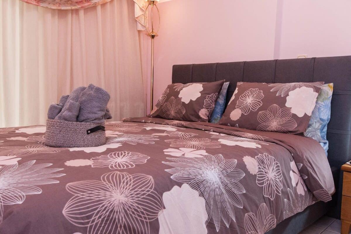 Apartment Chrisoupoli Cheerful 2 Bd With Balcony