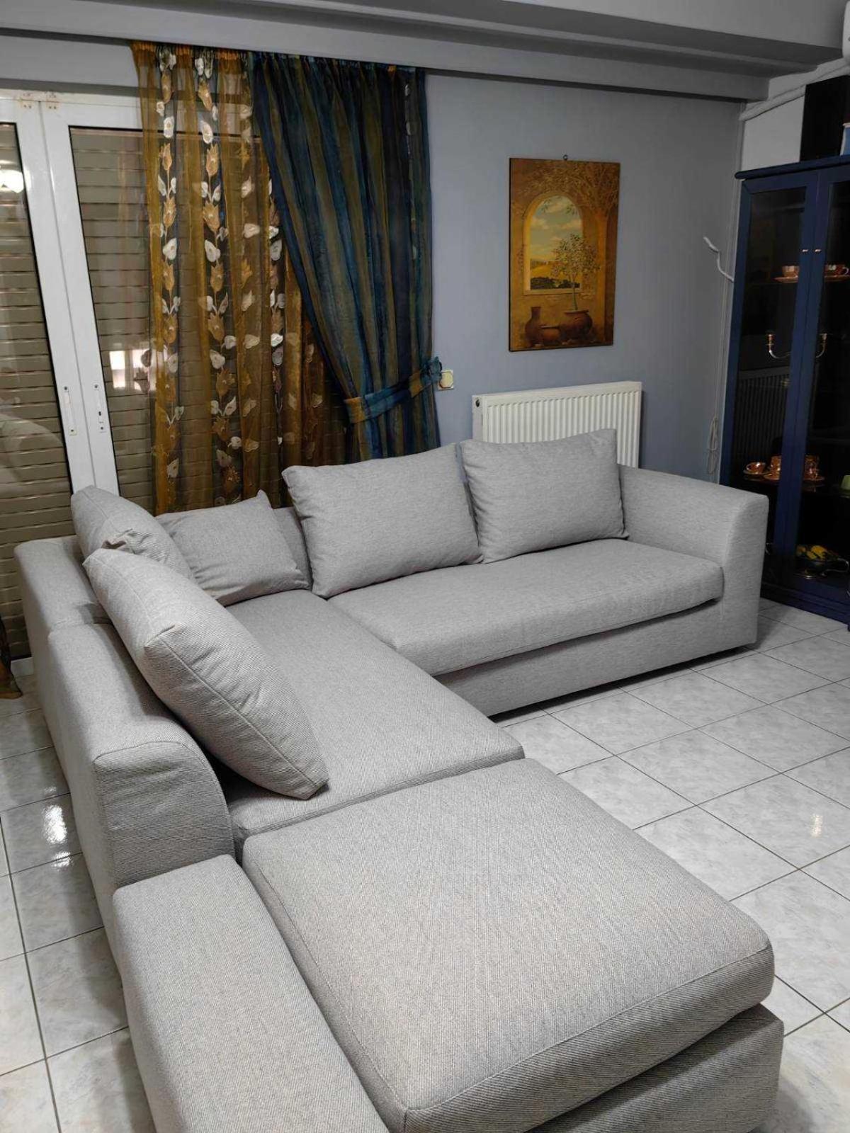 Chrisoupoli Cheerful 2 Bd With Balcony *